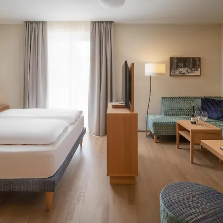 Bavaria Hotel 4*
