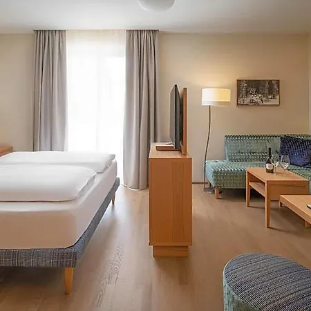 Bavaria Готель 4*